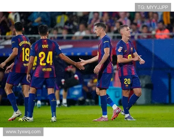 巴萨与皇马再度巅峰对决，表现稳健的球员引发球迷热议