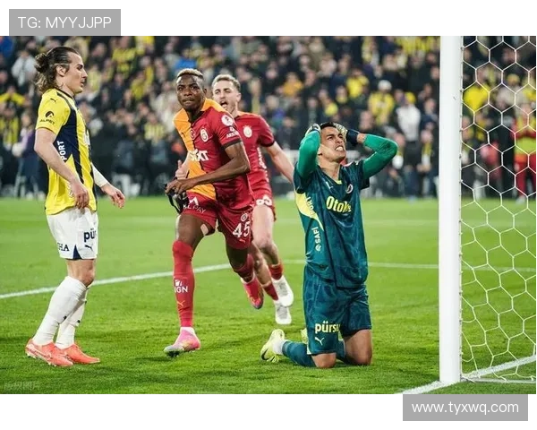 Osimhen 意甲金靴强劲势头 Osimhen 意甲金靴强劲势头